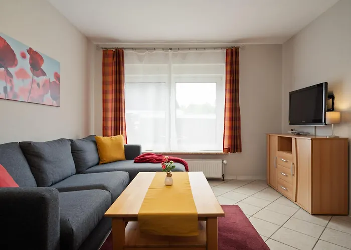 Strandallee 16 Mohnblume *